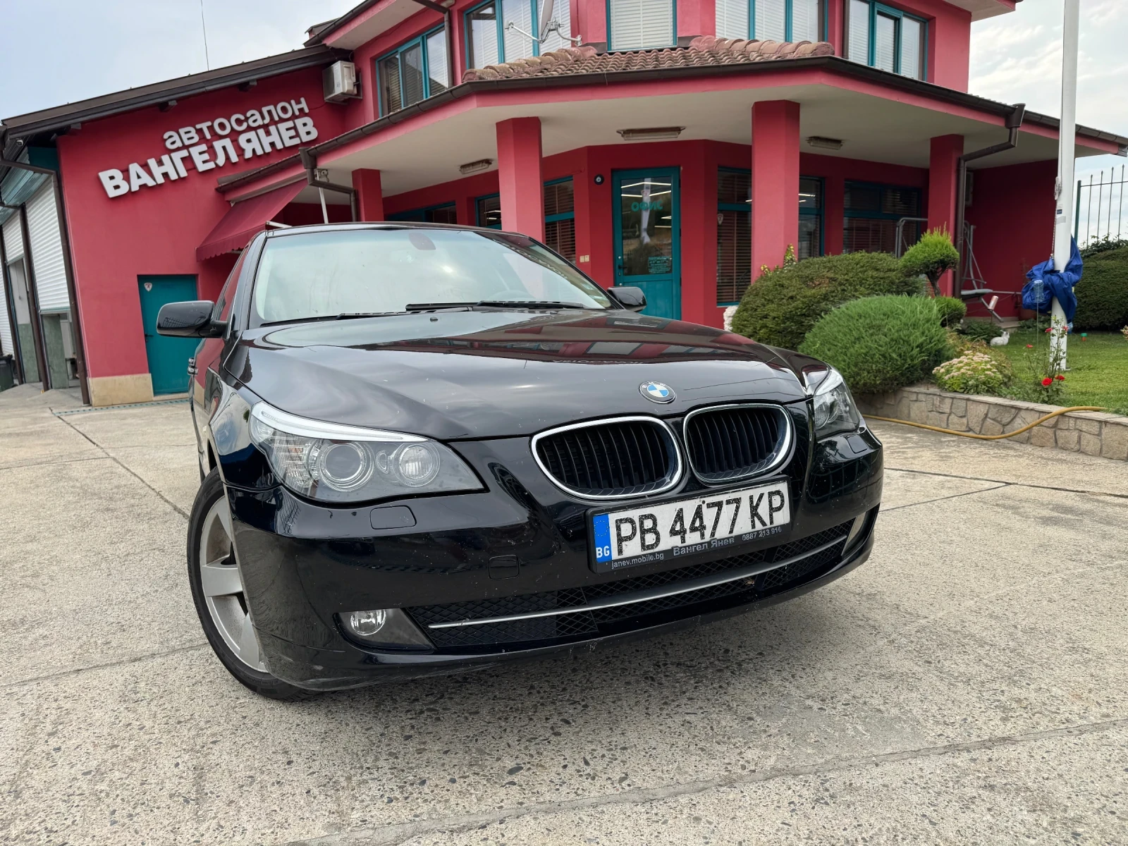 BMW 520 d* Facelift* NAVI* FULL - изображение 3