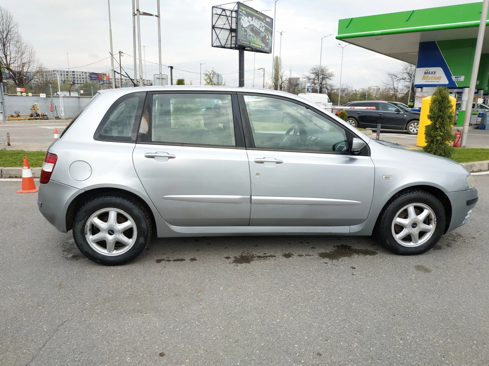 Fiat Stilo 1.9 JTD/120к. - изображение 4