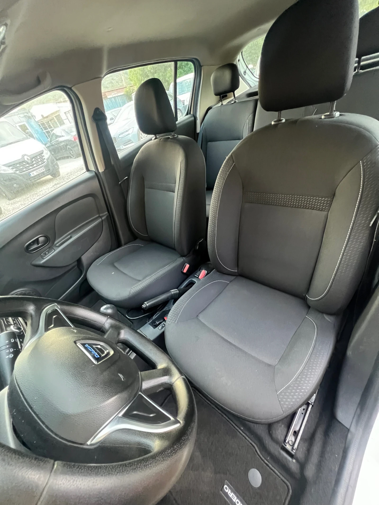 Dacia Sandero * 1.0SCe* 73hp* КЛИМАТИК* ГАЗ*  - изображение 10