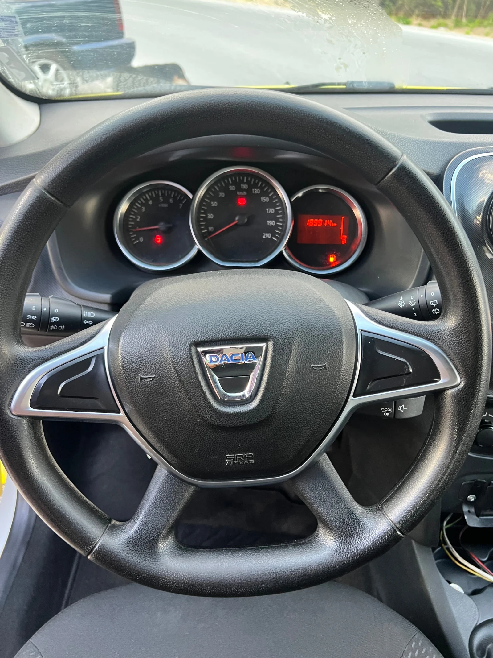 Dacia Sandero * 1.0SCe* 73hp* КЛИМАТИК*  - изображение 8