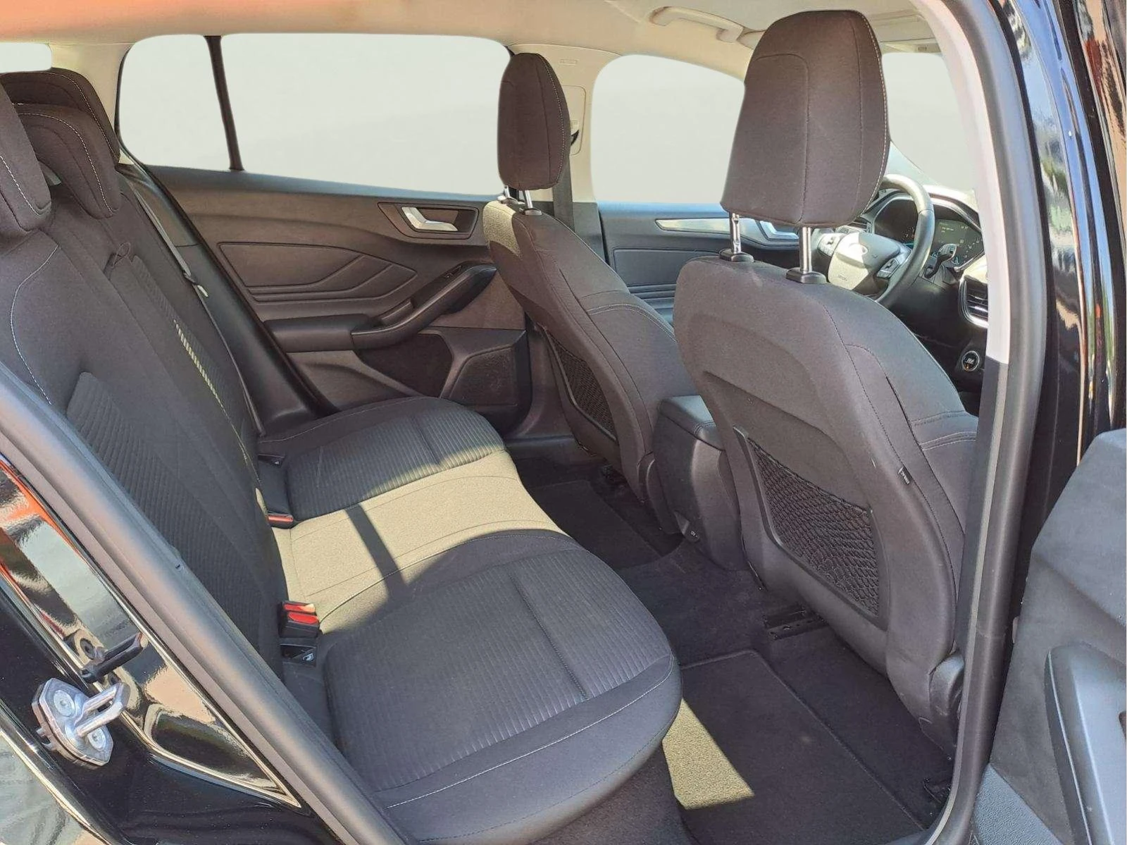 Ford Focus 1.0 Ecoboost - изображение 10