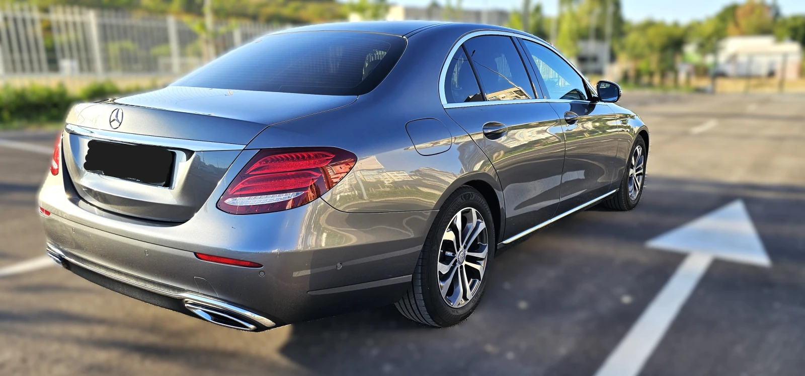 Mercedes-Benz E 220  - изображение 6