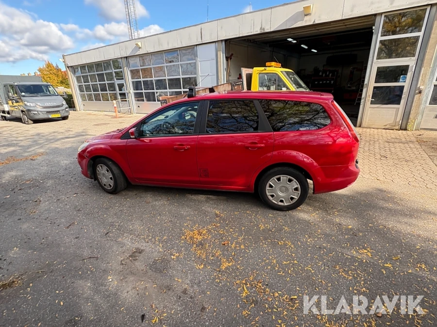 Ford Focus Van 1, 6 TDSI - изображение 9