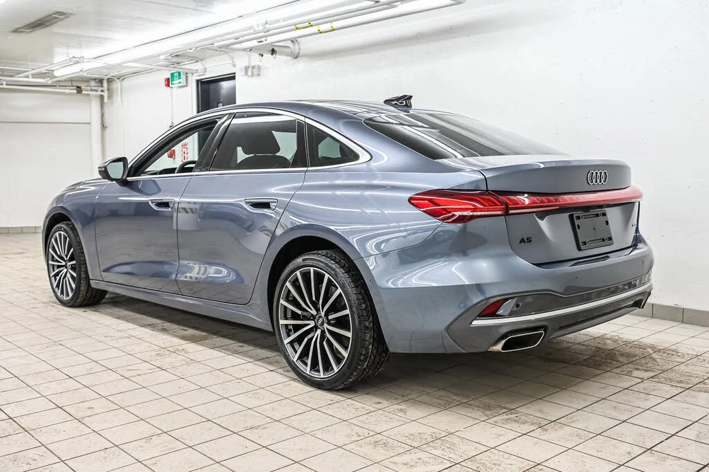 Audi A5 QUATTRO* PREMIUM PLUS* АвтоКредит* (ЦЕНА ДО БГ), снимка 4 - Автомобили и джипове - 54128356