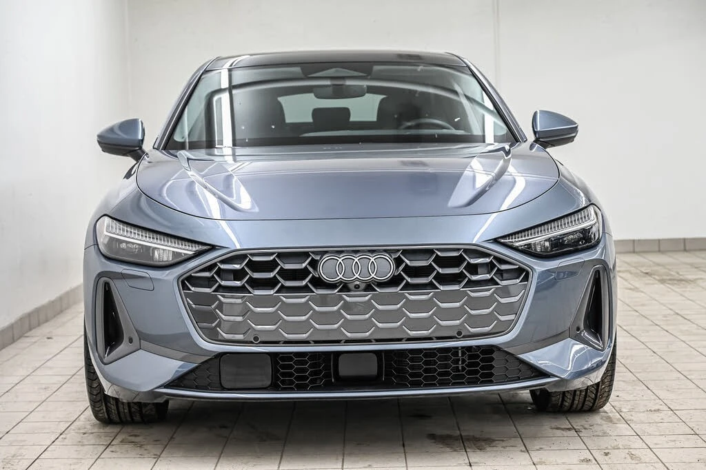 Audi A5 QUATTRO* PREMIUM PLUS* АвтоКредит* (ЦЕНА ДО БГ), снимка 2 - Автомобили и джипове - 54128356