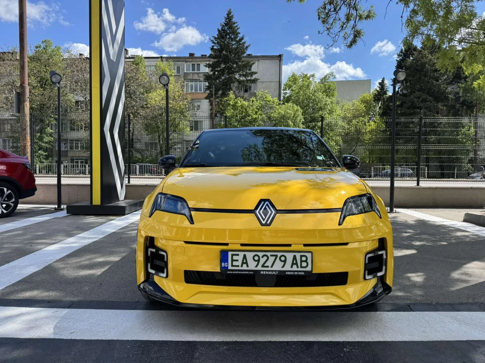 Renault 5, снимка 2 - Автомобили и джипове - 54445546