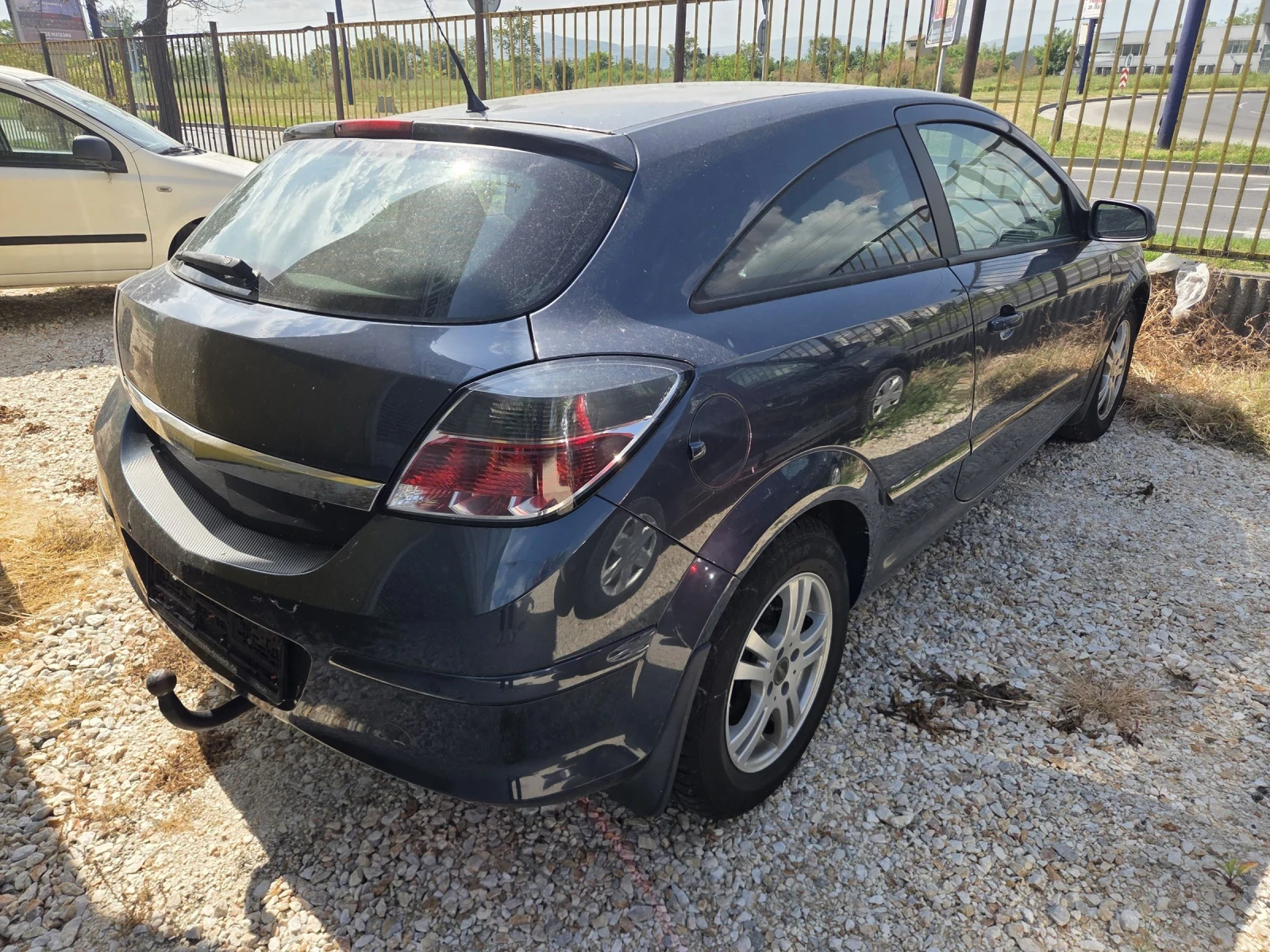 Opel Astra 1.6 бензин , снимка 3 - Автомобили и джипове - 54574312