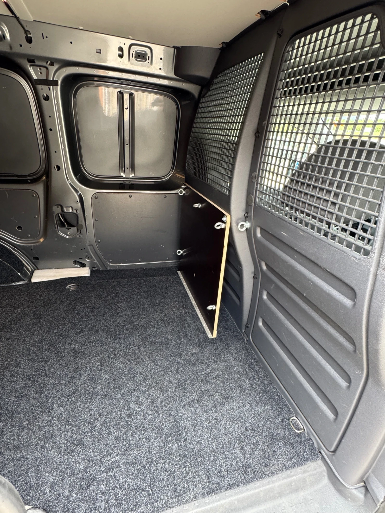 VW Caddy 2.0 170DSG MAXI, снимка 16 - Автомобили и джипове - 55134940