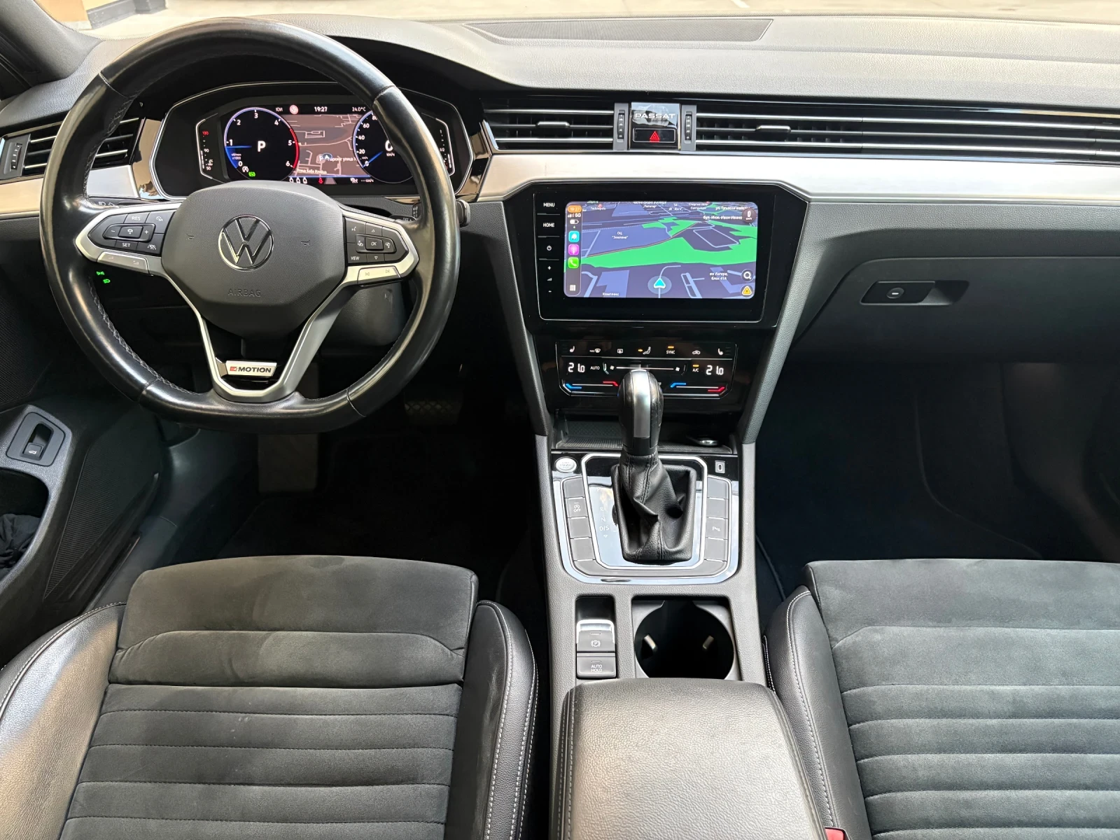 VW Passat Elegance, Digital, Distronic, 4Motion, История, снимка 12 - Автомобили и джипове - 55891016