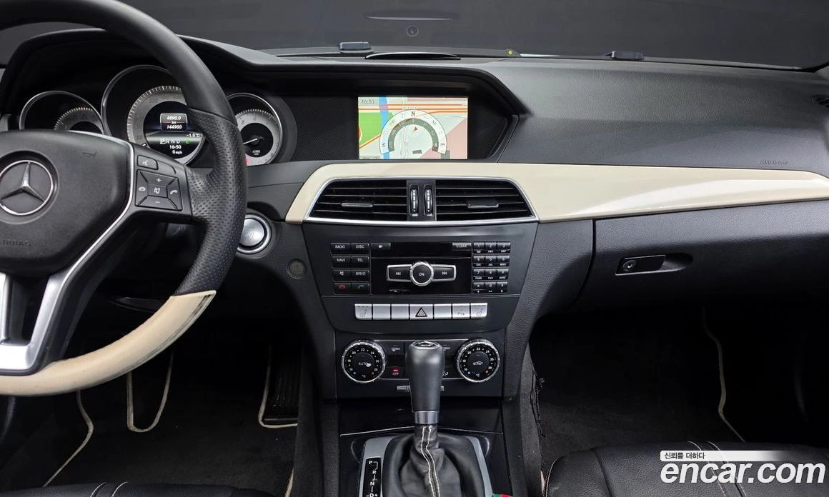 Mercedes-Benz C 200 CGI Avantgarde Style Package, снимка 14 - Автомобили и джипове - 55945446
