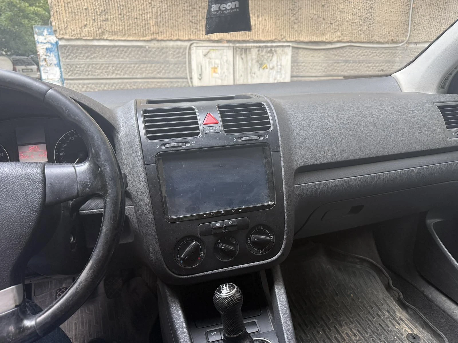 VW Golf, снимка 2 - Автомобили и джипове - 56040919
