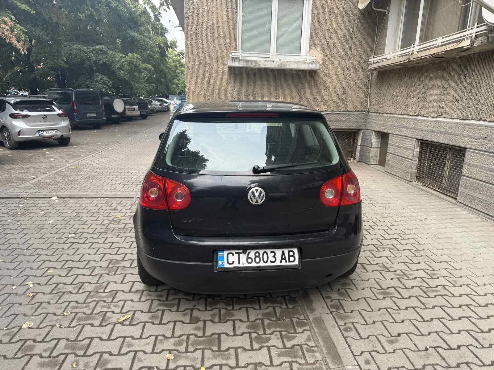 VW Golf, снимка 4 - Автомобили и джипове - 56040919