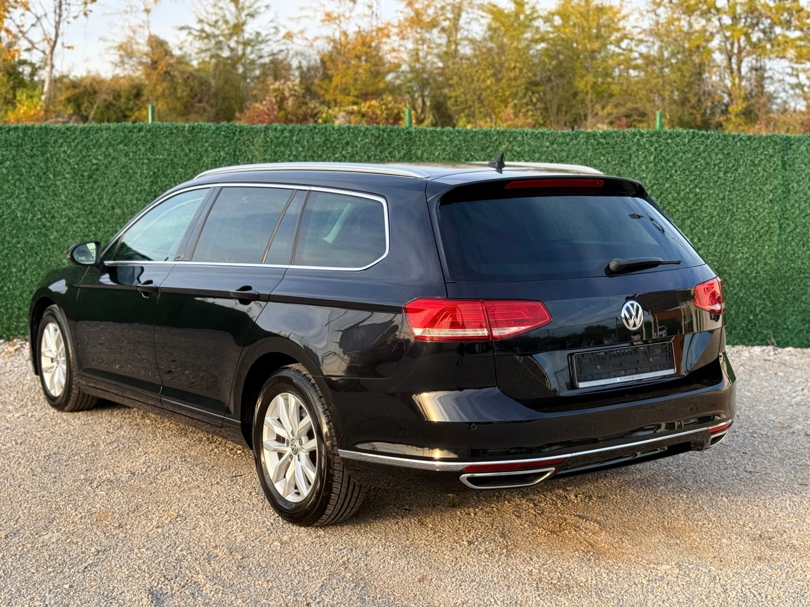 VW Passat 2.0TDI, снимка 4 - Автомобили и джипове - 56512984