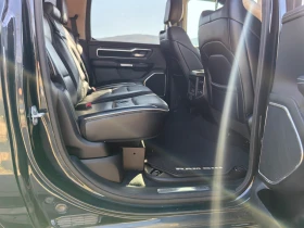 Dodge RAM 1500 LARAMIE 5.7 HEMI, снимка 12