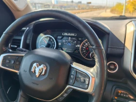 Dodge RAM 1500 LARAMIE 5.7 HEMI, снимка 14