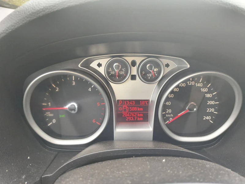 Ford Kuga 2.0 TDCI, снимка 7 - Автомобили и джипове - 51923187