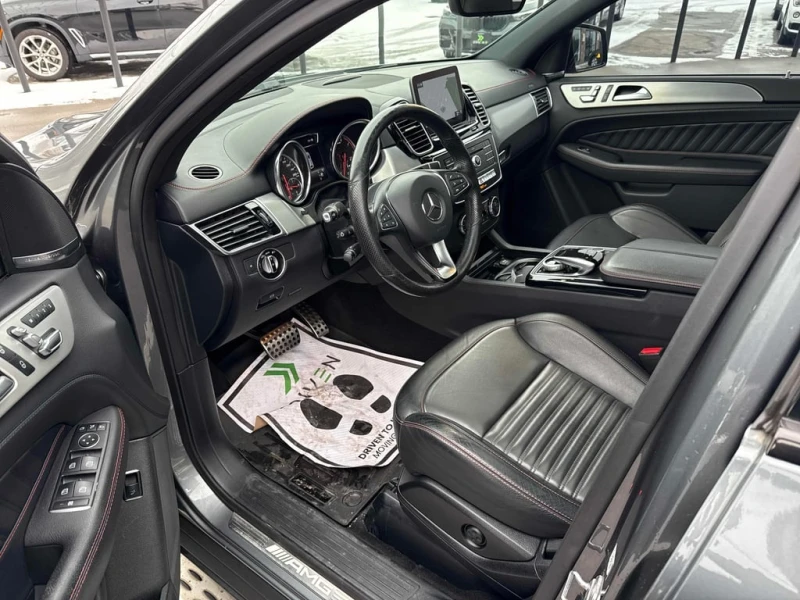 Mercedes-Benz GLE * AMG 43 * CARFAX * БЕЗ ПЪРВОНАЧАЛНА ВНОСКА, снимка 5 - Автомобили и джипове - 53129288