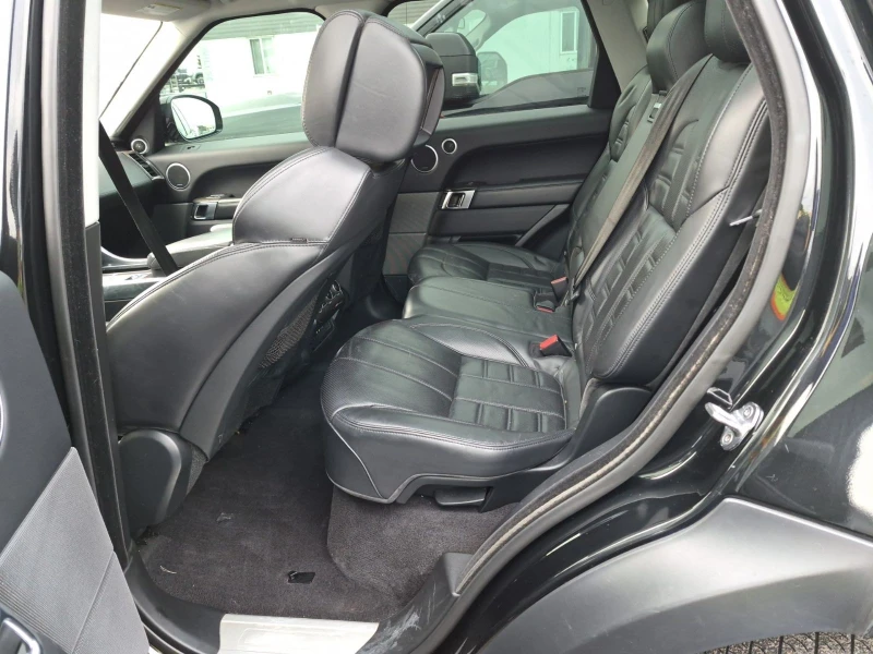 Land Rover Range Rover Sport С РЕГИСТРАЦИЯ & АВТО КРЕДИТ, снимка 12 - Автомобили и джипове - 53345677