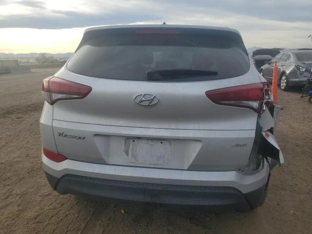Hyundai Tucson 2.0L 4 All wheel drive, снимка 9 - Автомобили и джипове - 52974208