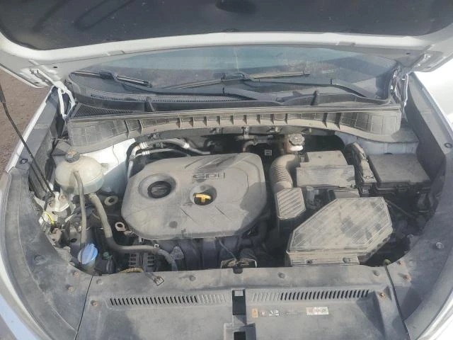 Hyundai Tucson 2.0L 4 All wheel drive, снимка 4 - Автомобили и джипове - 52974208