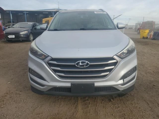 Hyundai Tucson 2.0L 4 All wheel drive, снимка 8 - Автомобили и джипове - 52974208