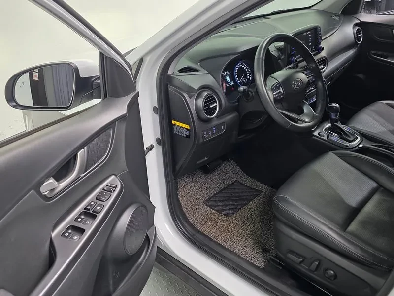 Hyundai Kona 1.6T, снимка 11 - Автомобили и джипове - 54257054