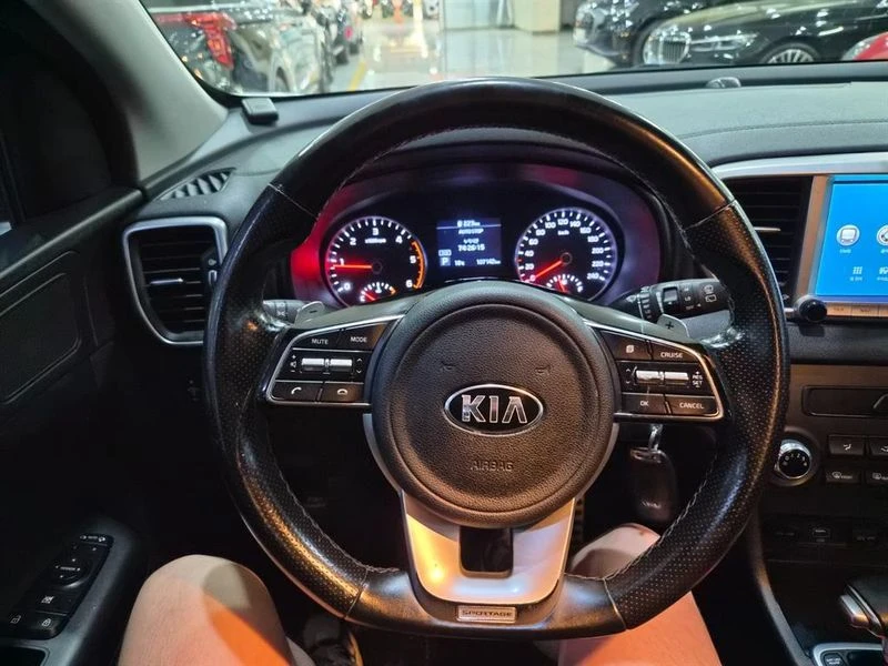 Kia Sportage 2.0 136 hp Automatic, снимка 8 - Автомобили и джипове - 55740017