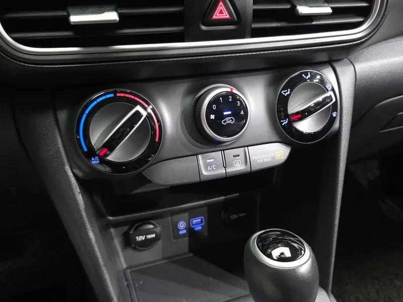 Hyundai Kona 1.6 Turbo 4Wd Modern Pop, снимка 16 - Автомобили и джипове - 55749051