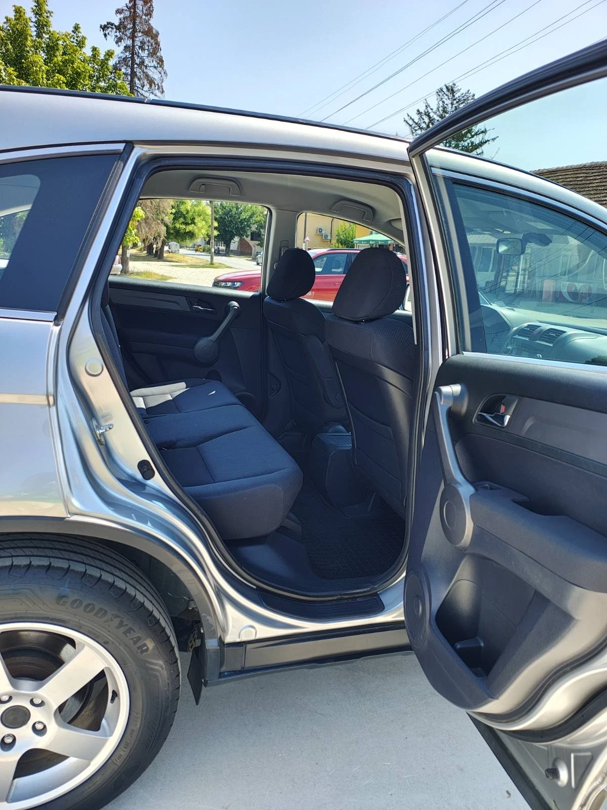 Honda Cr-v Suv | Mobile.bg   11