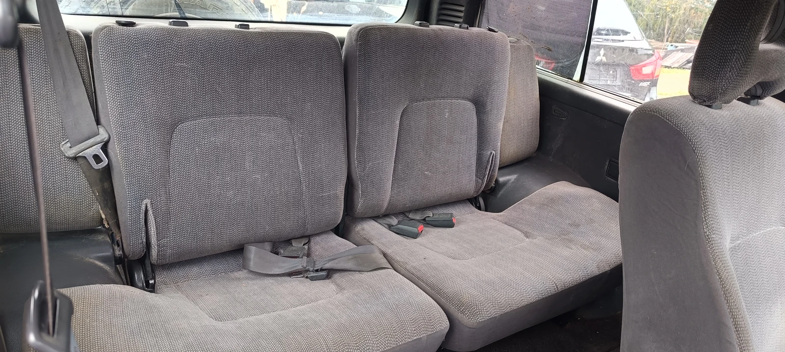 Mitsubishi Pajero 2.5 TDI - изображение 9