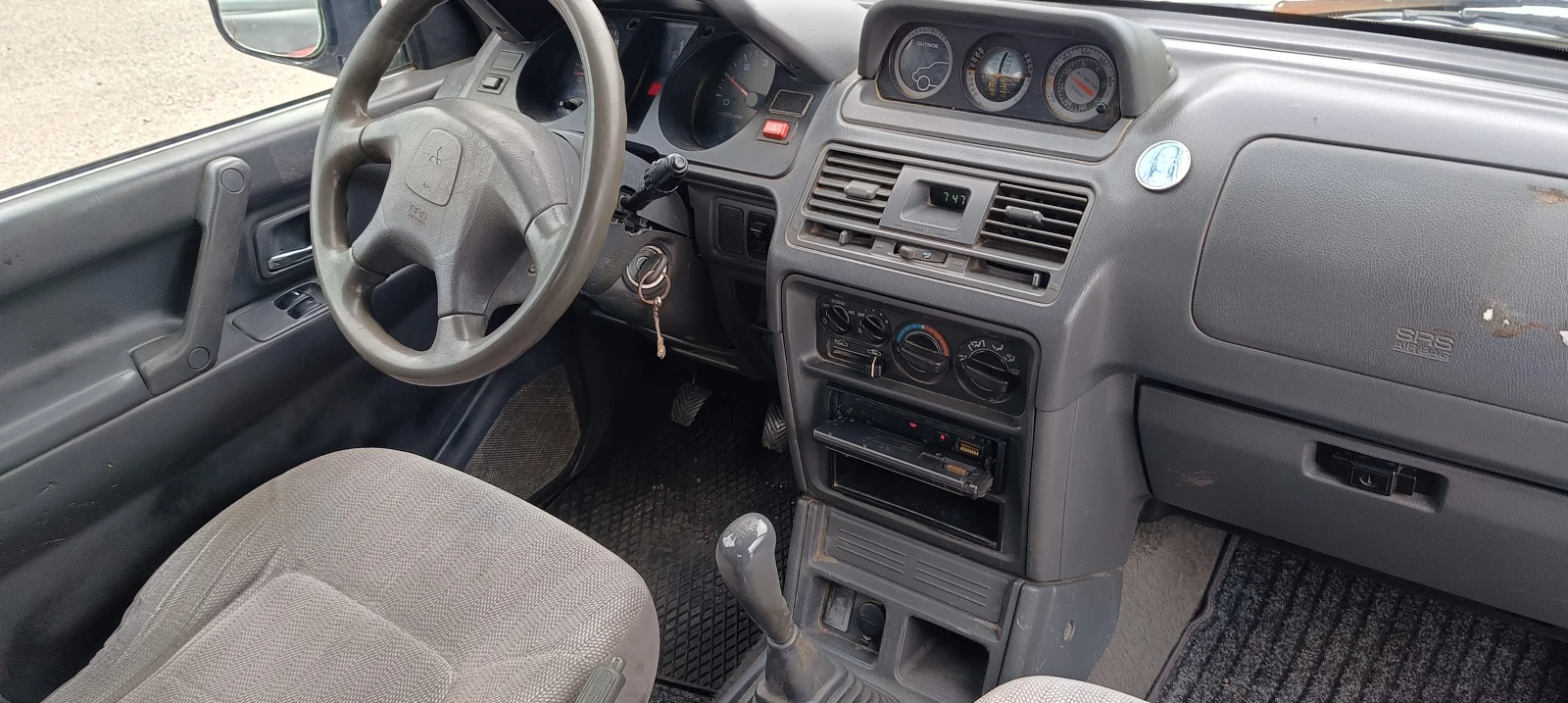 Mitsubishi Pajero 2.5 TDI - изображение 8