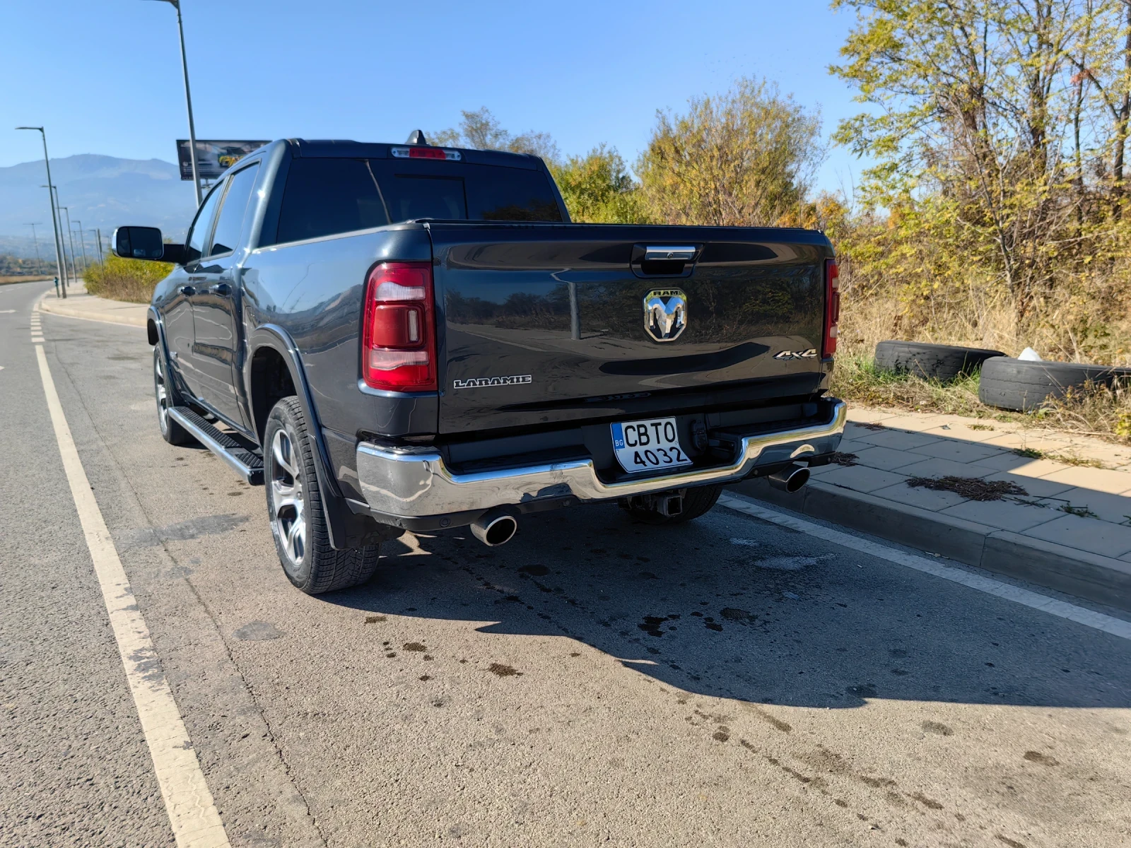 Dodge RAM 1500 LARAMIE 5.7 HEMI | Mobile.bg   4