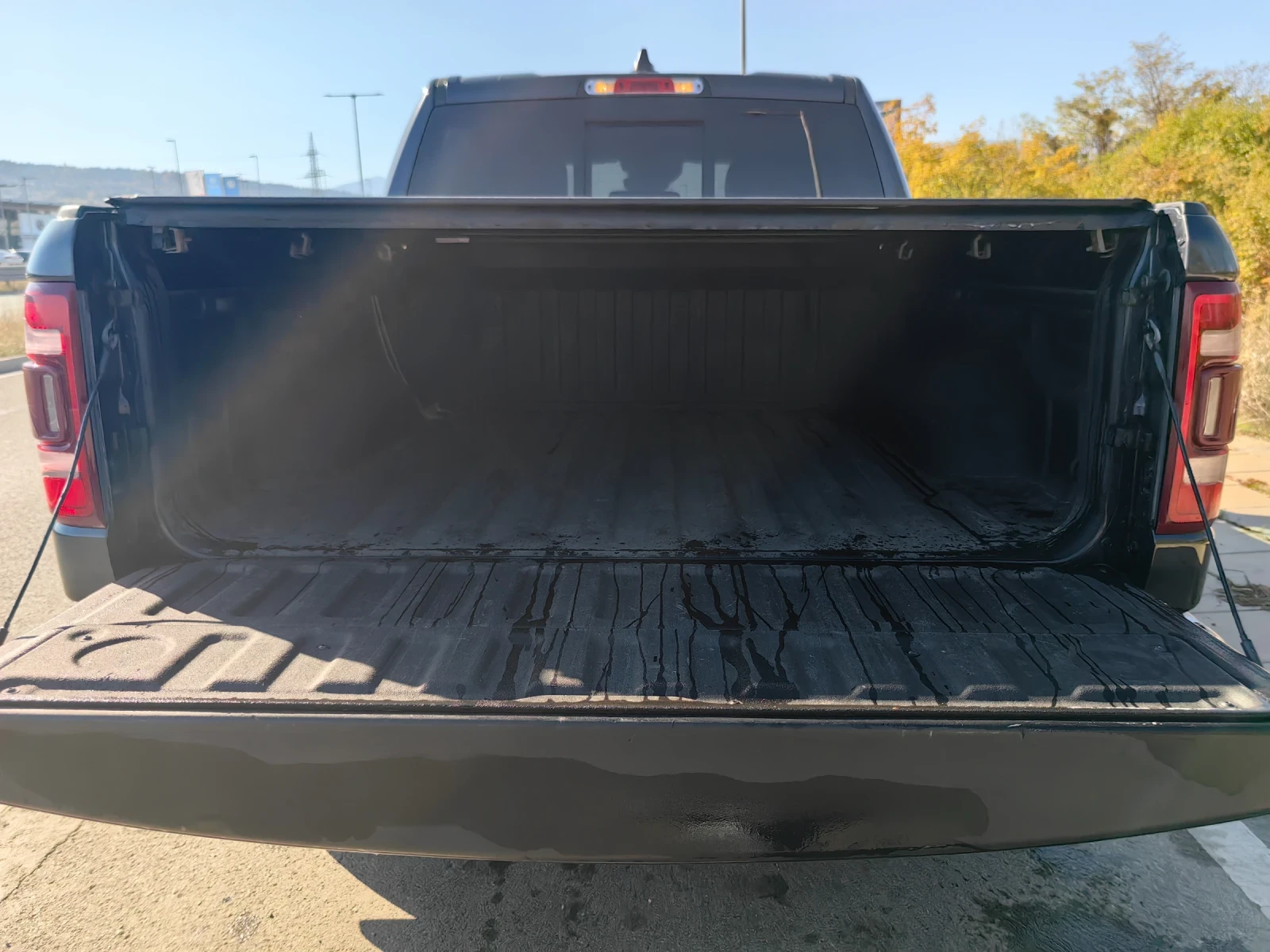 Dodge RAM 1500 LARAMIE 5.7 HEMI | Mobile.bg   16