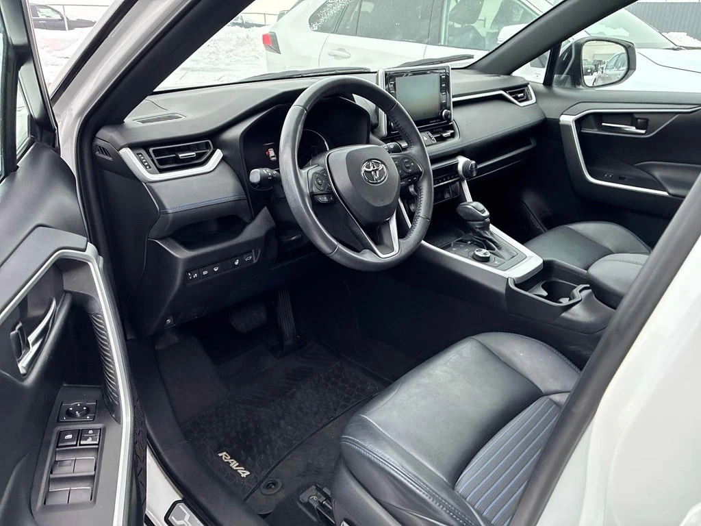 Toyota Rav4 * Hybrid * CARFAX * БЕЗ ПЪРВОНАЧАЛНА ВНОСКА - изображение 5