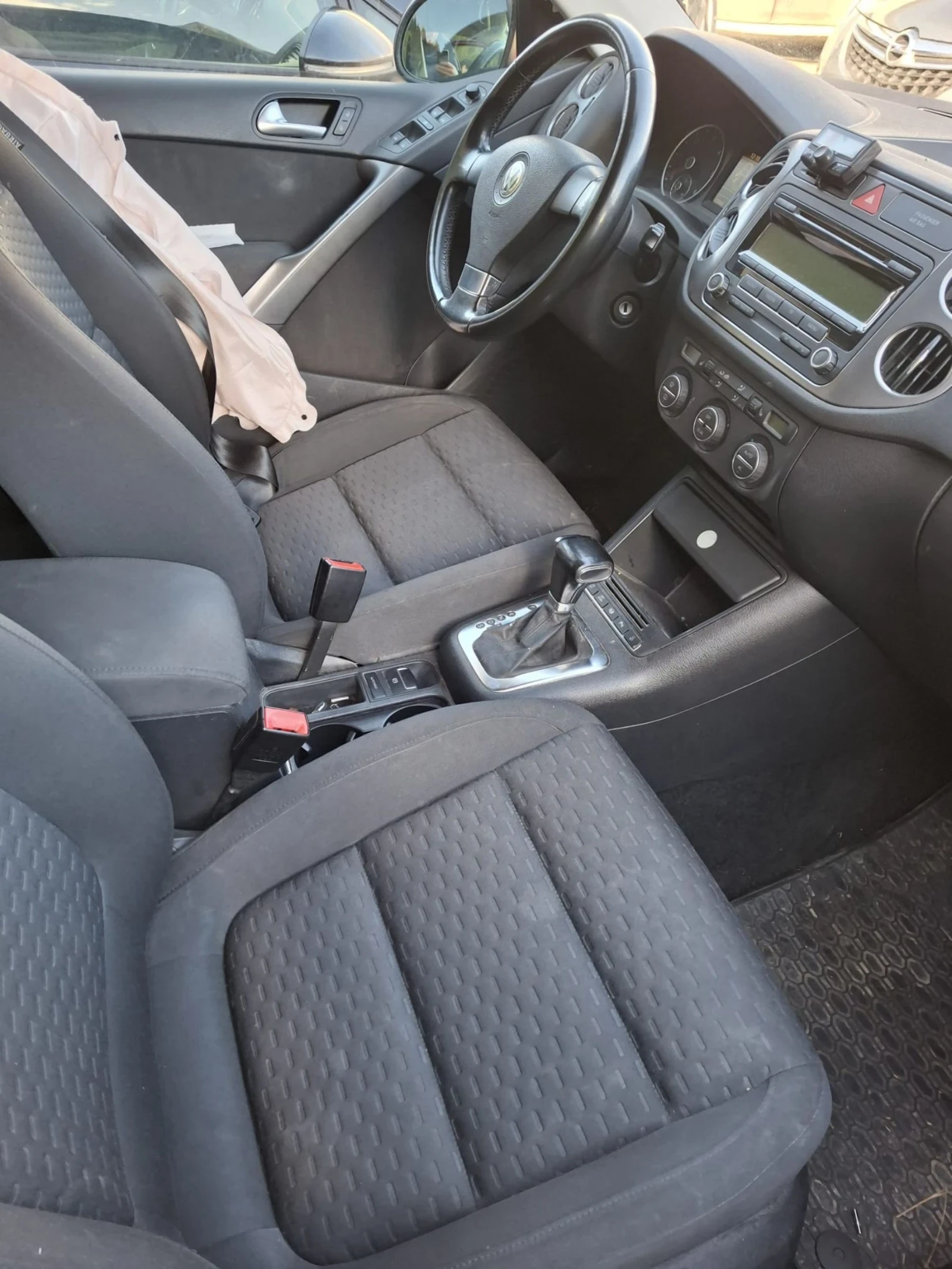 VW Tiguan 2.0* TDI* 4MOTION, снимка 10 - Автомобили и джипове - 53730689