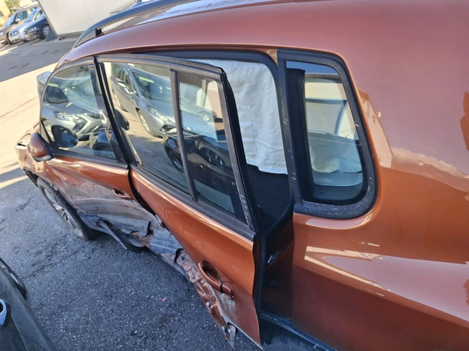 VW Tiguan 2.0* TDI* 4MOTION, снимка 7 - Автомобили и джипове - 53730689