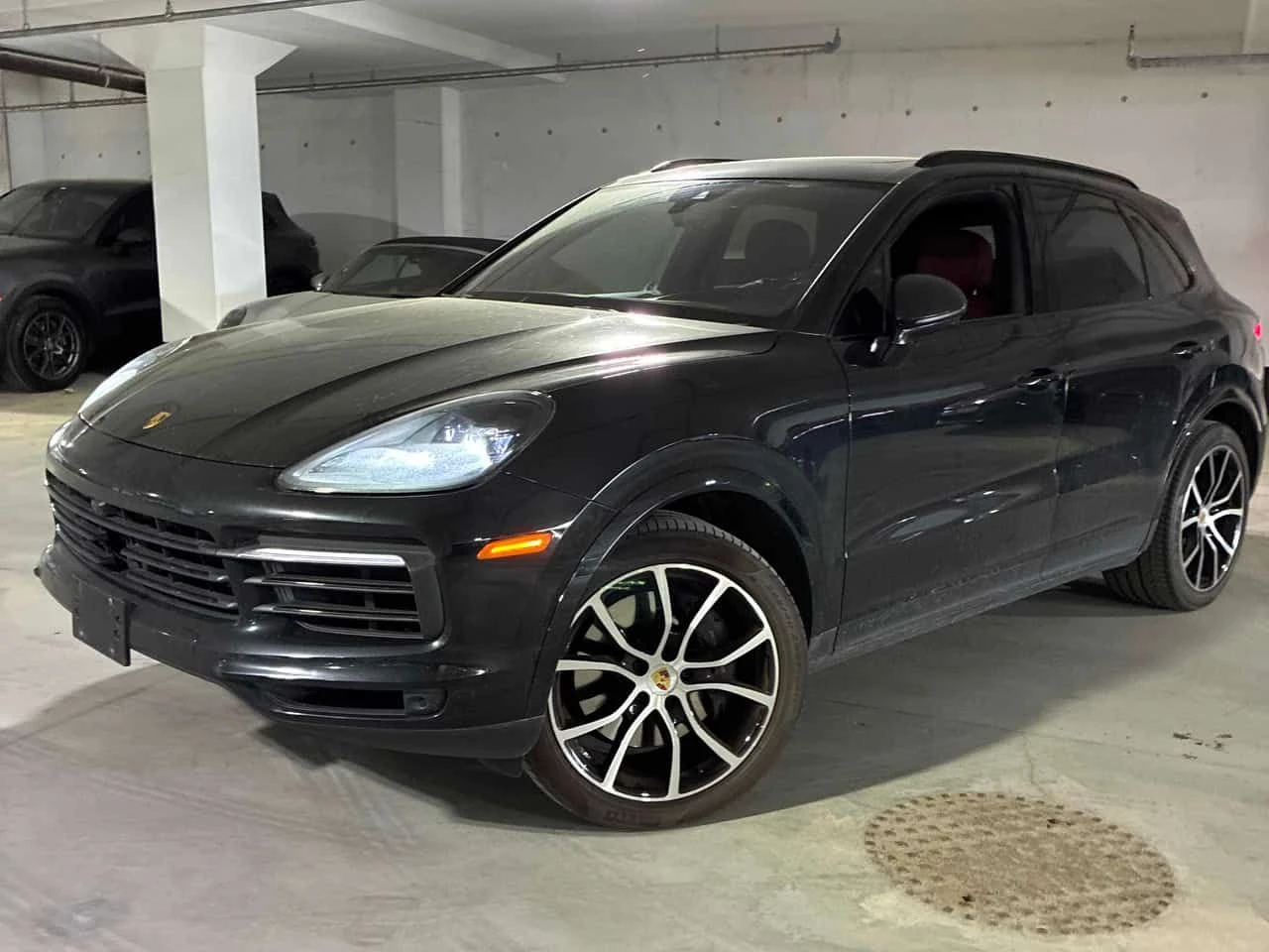 Porsche Cayenne * ГЛАВНО ПРЕДСТАВИТЕЛСТВО* ДИСТРОНИК* 360КАМ* ПАНО, снимка 3 - Автомобили и джипове - 55023999