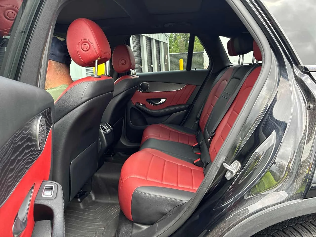 Mercedes-Benz GLC 300 ПОДГРЕВИ * ПАНО * KEYLESS, снимка 10 - Автомобили и джипове - 55045151