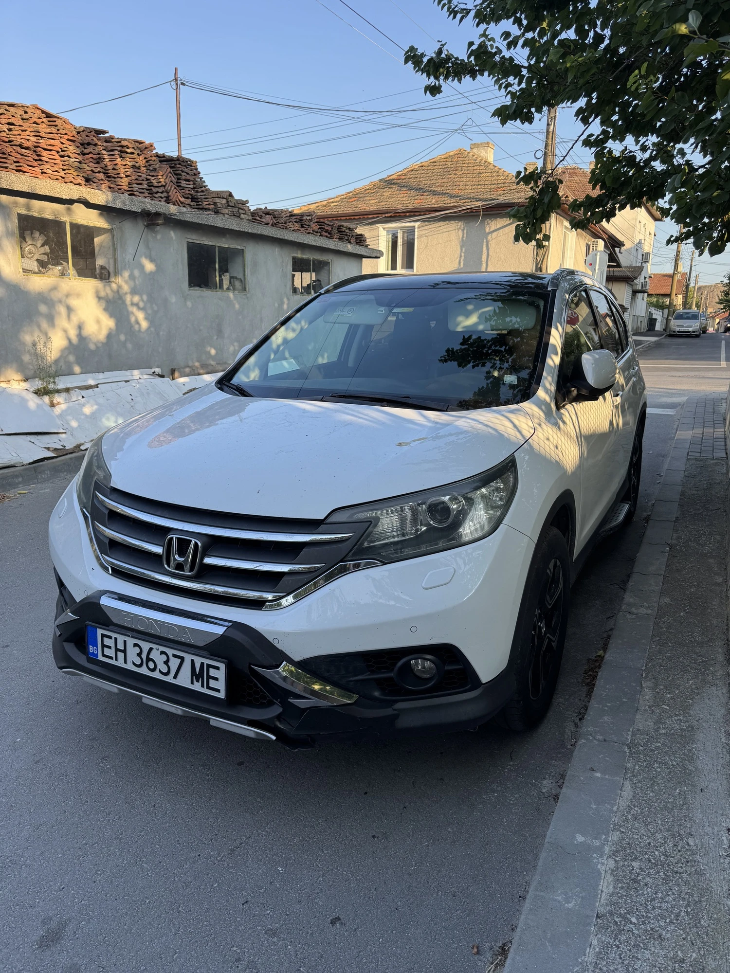 Honda Cr-v FULL/4x4/НОВИ ДЖАНТИ/Keyless/Камера, снимка 2 - Автомобили и джипове - 55838966