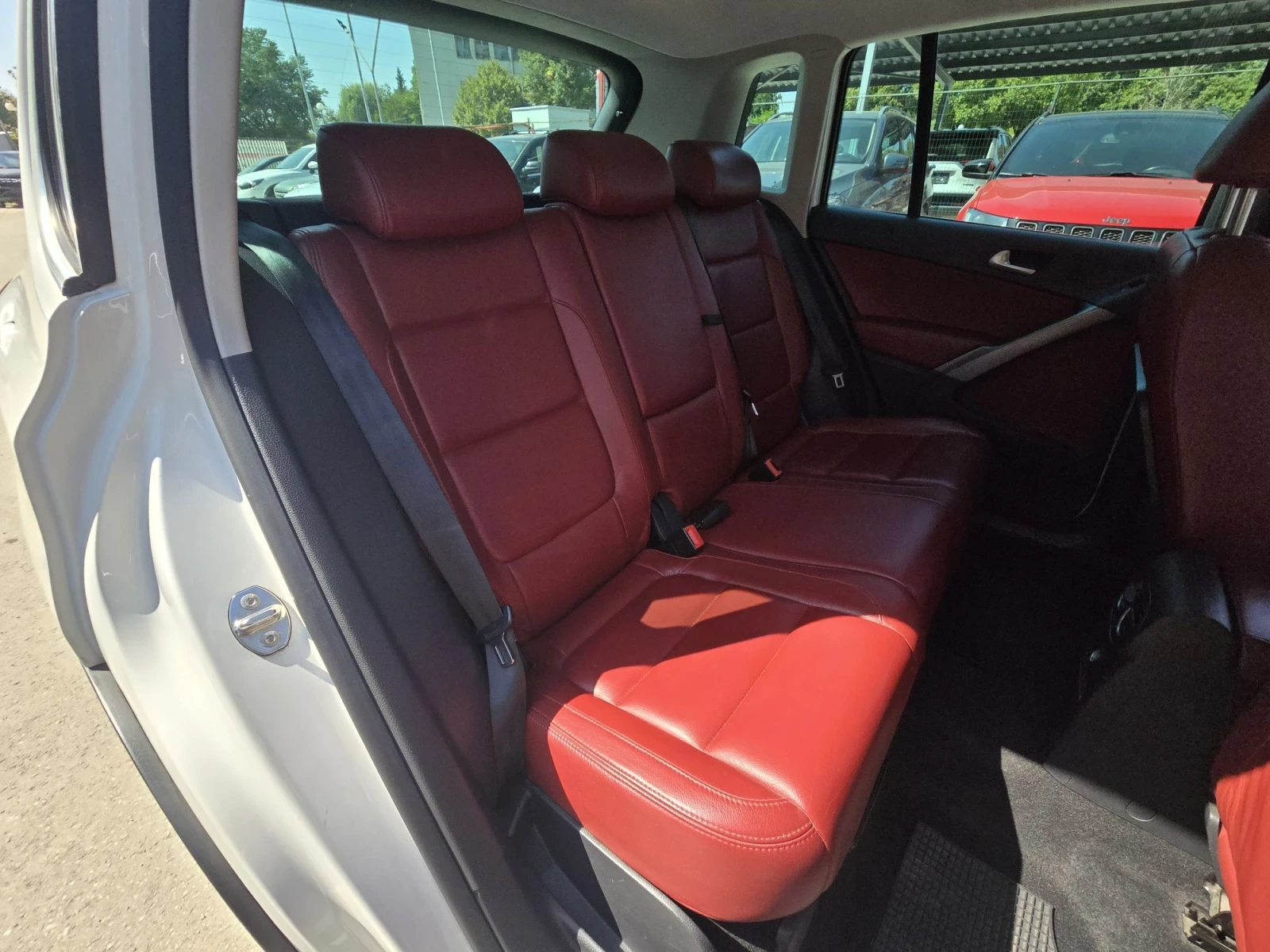 VW Tiguan 1.4TSI 150к.с 4MOTION , снимка 13 - Автомобили и джипове - 55901927