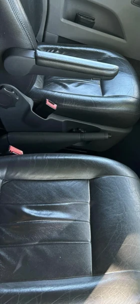 VW Transporter 131кс.  Холандия Едишън, снимка 10