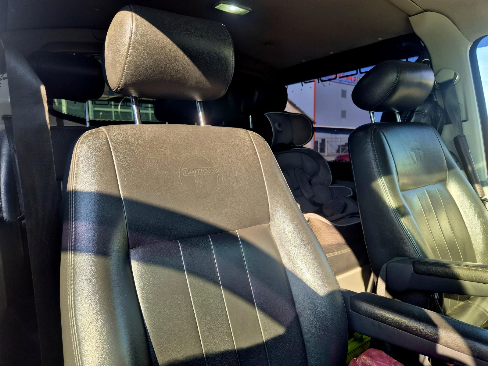 VW Transporter 131кс.  Холандия Едишън, снимка 6 - Бусове и автобуси - 53636521