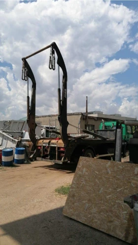 Mercedes-Benz 1824 Контейнеровоз с излизаща тава за втори контейнер , снимка 5