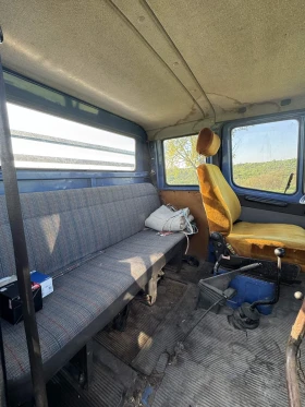 Mercedes-Benz 208, снимка 10