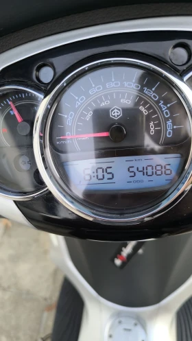 Piaggio Beverly 300i, снимка 7