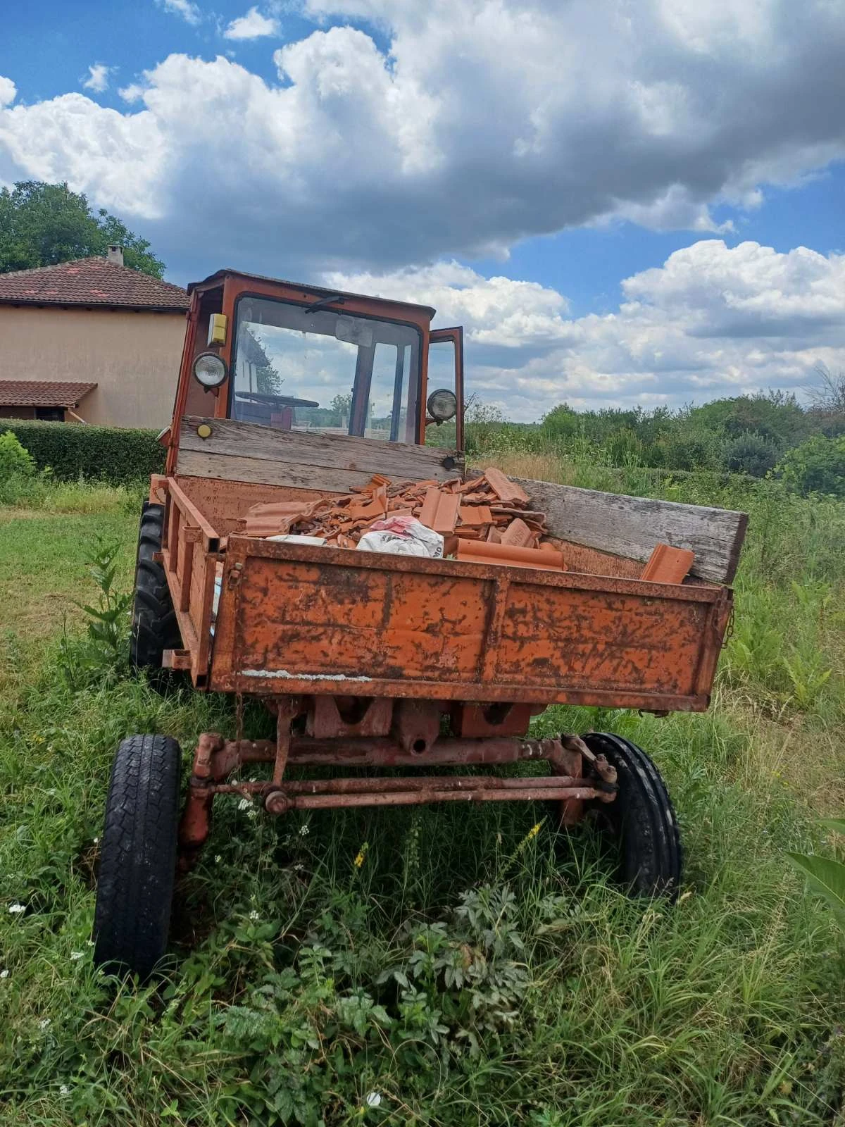Трактор Владимировец Т16, снимка 3 - Селскостопанска техника - 54184551