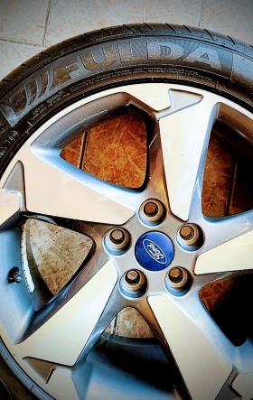    215/55R17  Ford | Mobile.bg    3