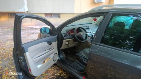 Fiat Croma Комби, снимка 8