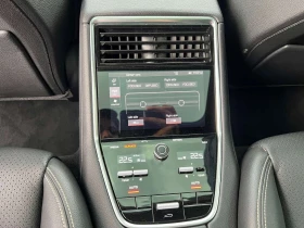 Porsche Panamera  4 HYBRID / MATRIX / BOSE / CARFAX, снимка 10
