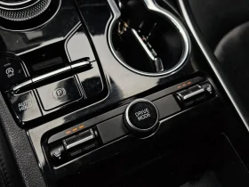 Kia K5, снимка 17